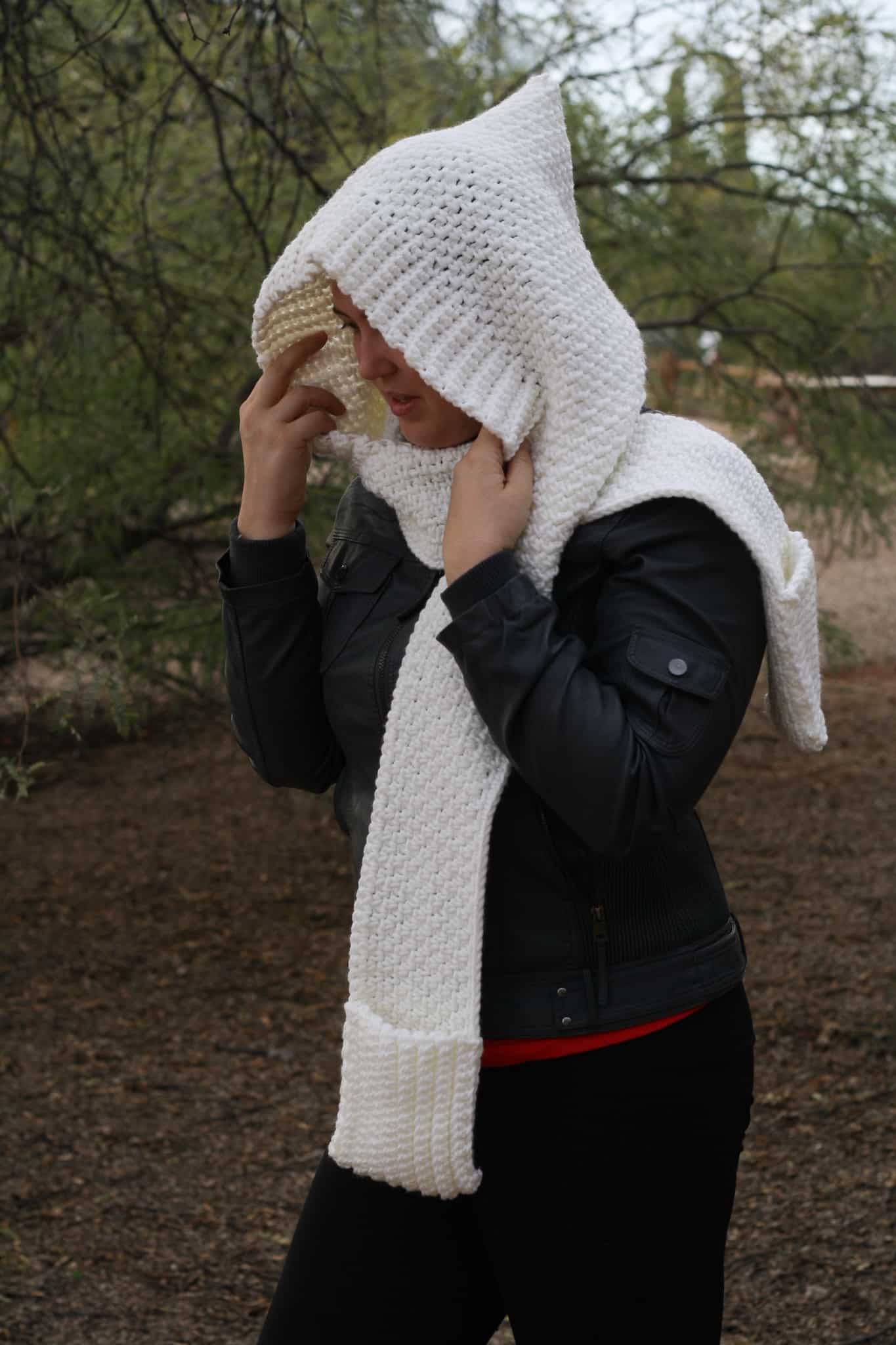 White Crochet Hooded Scarf With Pockets