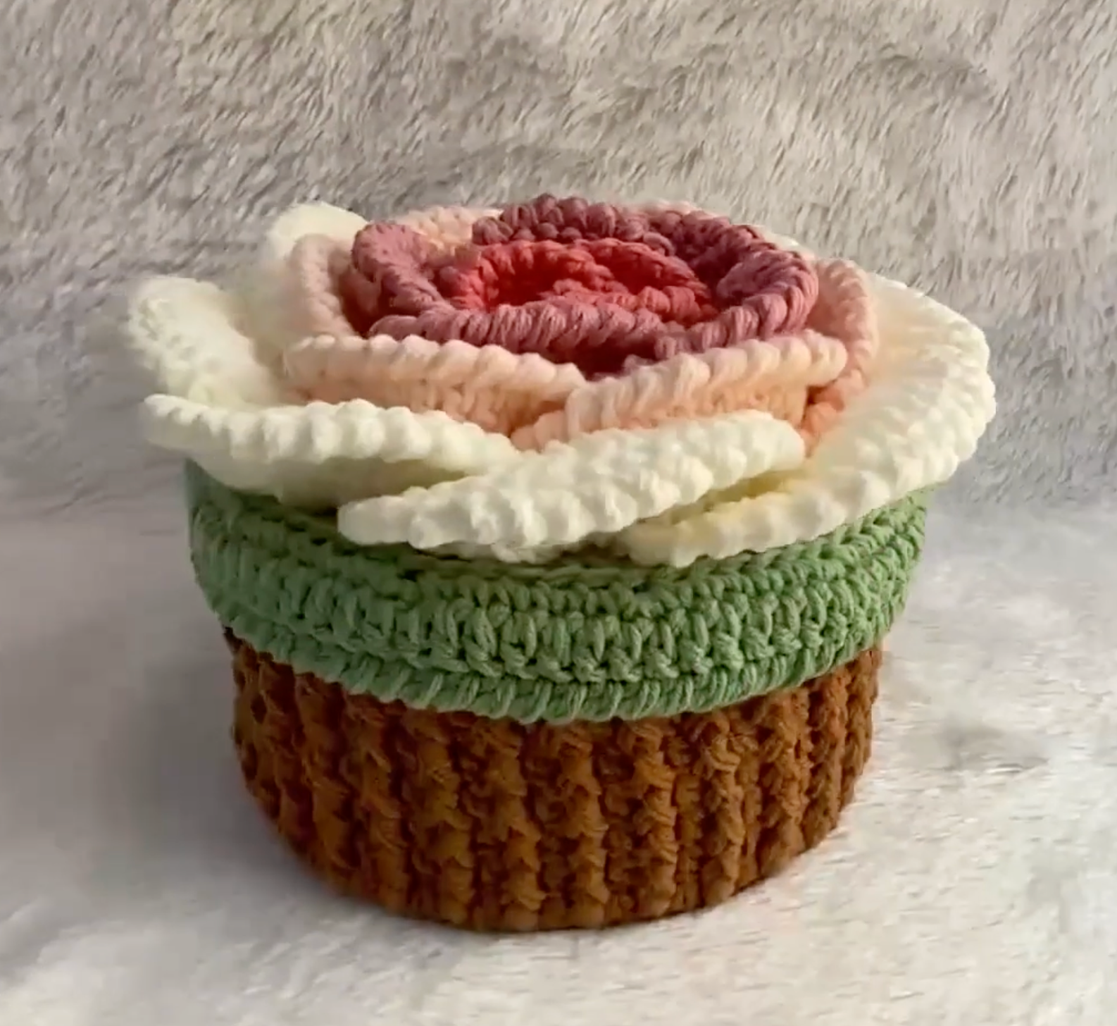Crochet Rose Box