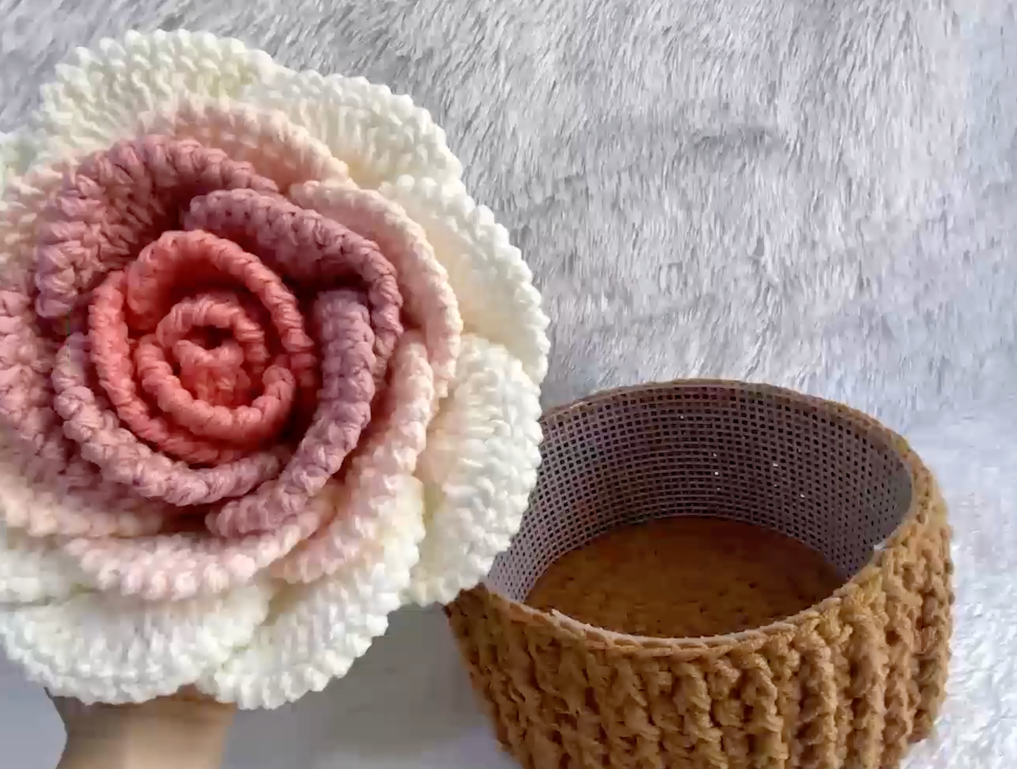 Crochet Rose Box